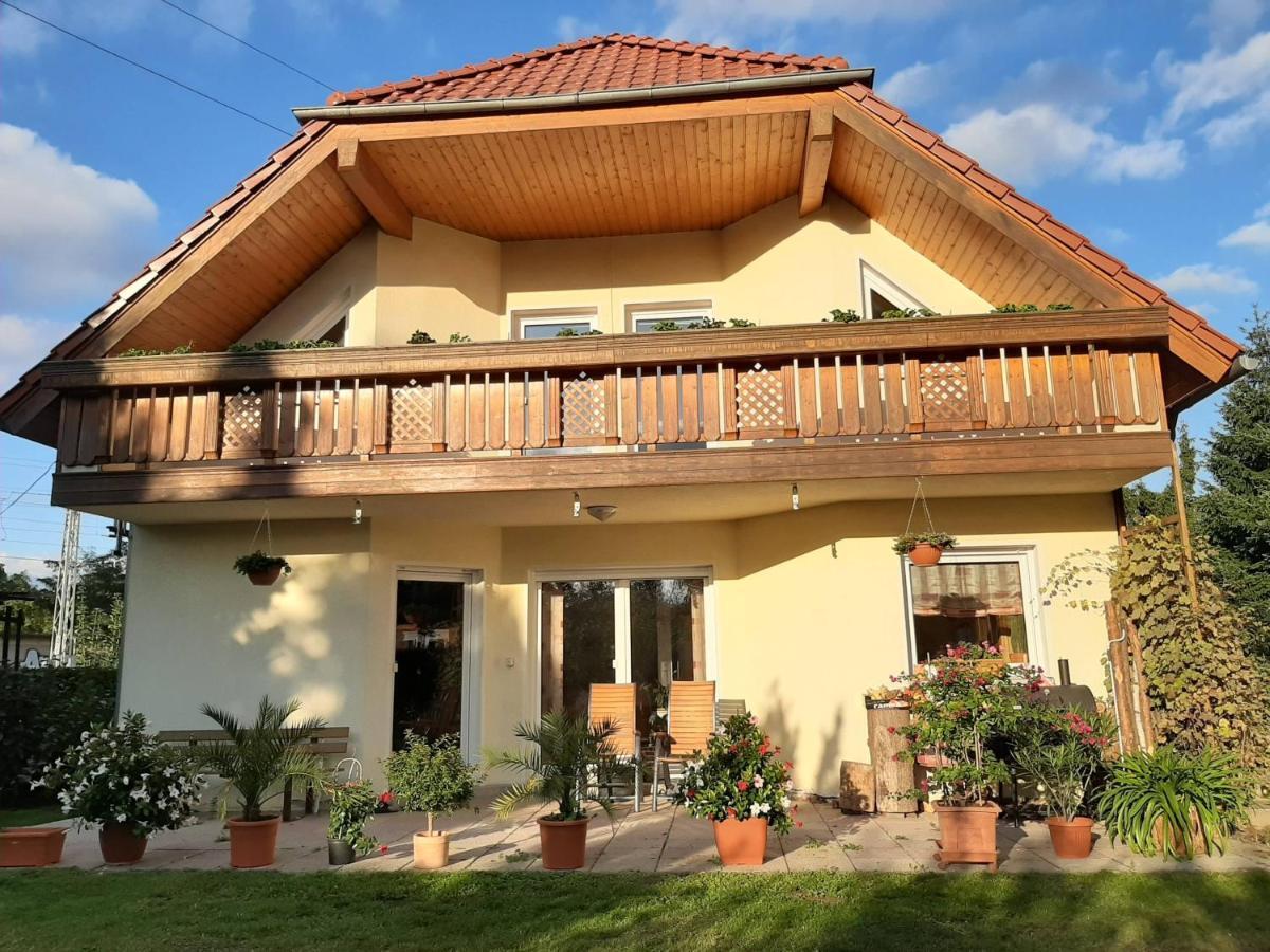 Fewo Hohen Neuendorf Bei Berlin Mit Sauna Und Fuss-Spa Dış mekan fotoğraf
